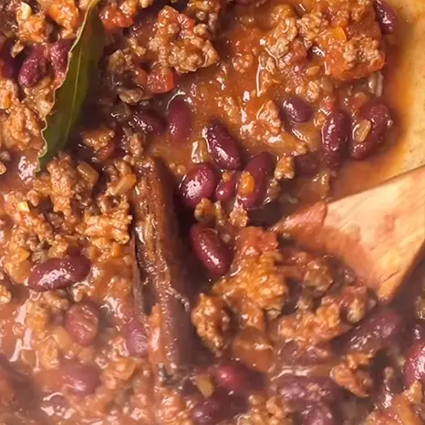 Everything Everywhere Chilli Con Carne